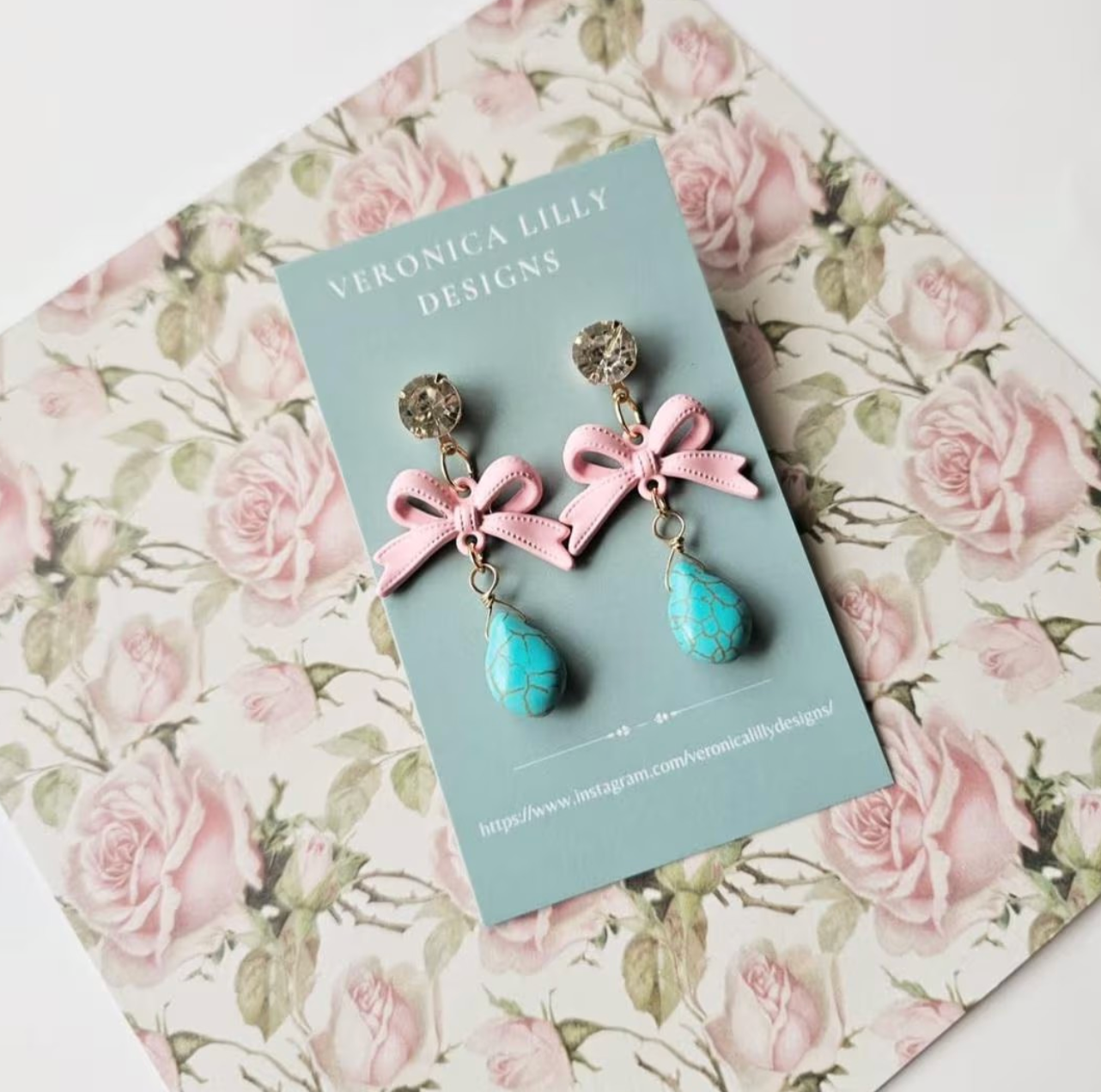Turquoise Tear drop bead on a Diamonte stud