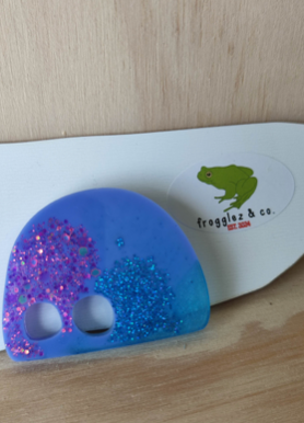 Artsy Glasses Brooch