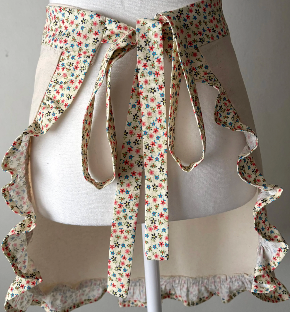 Petite Meadow ladies apron - personalisation option available